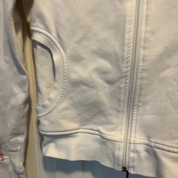 Girls Lululemon size 4 jacket - Picture 4 of 14